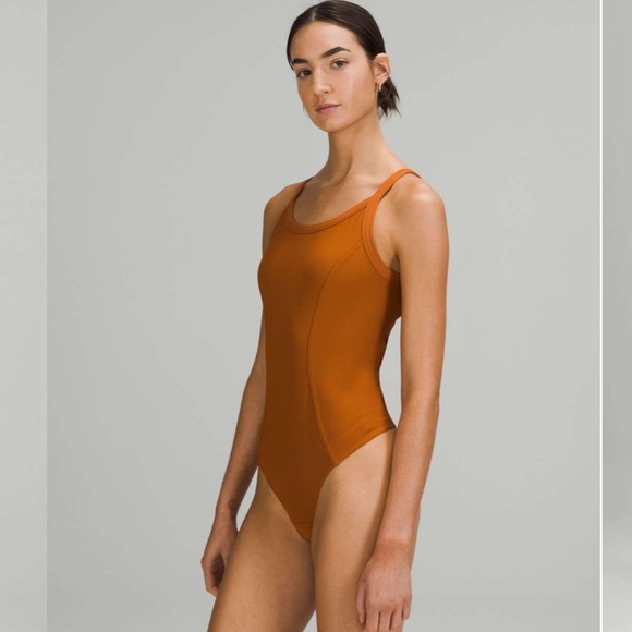 LULULEMON RIBBED YOGA BODYSUIT 2 - Picture 1 of 16
